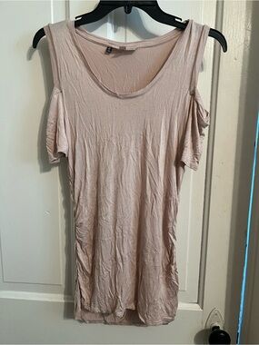 Jennifer Lopez Blush Cold-Shoulder Scoop Neck Tank